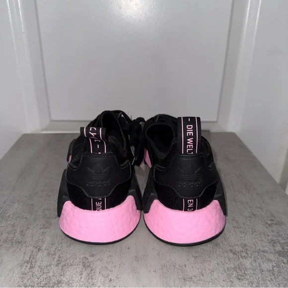 Adidas NMD_R1 Womens 6 Black/Pink - Picture 3 of 7